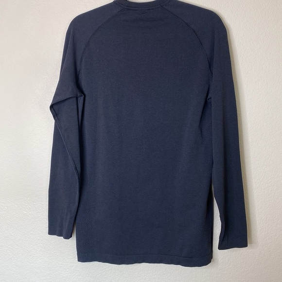 Gymshark long sleeve shirt men’s medium black EUC - Picture 4 of 4